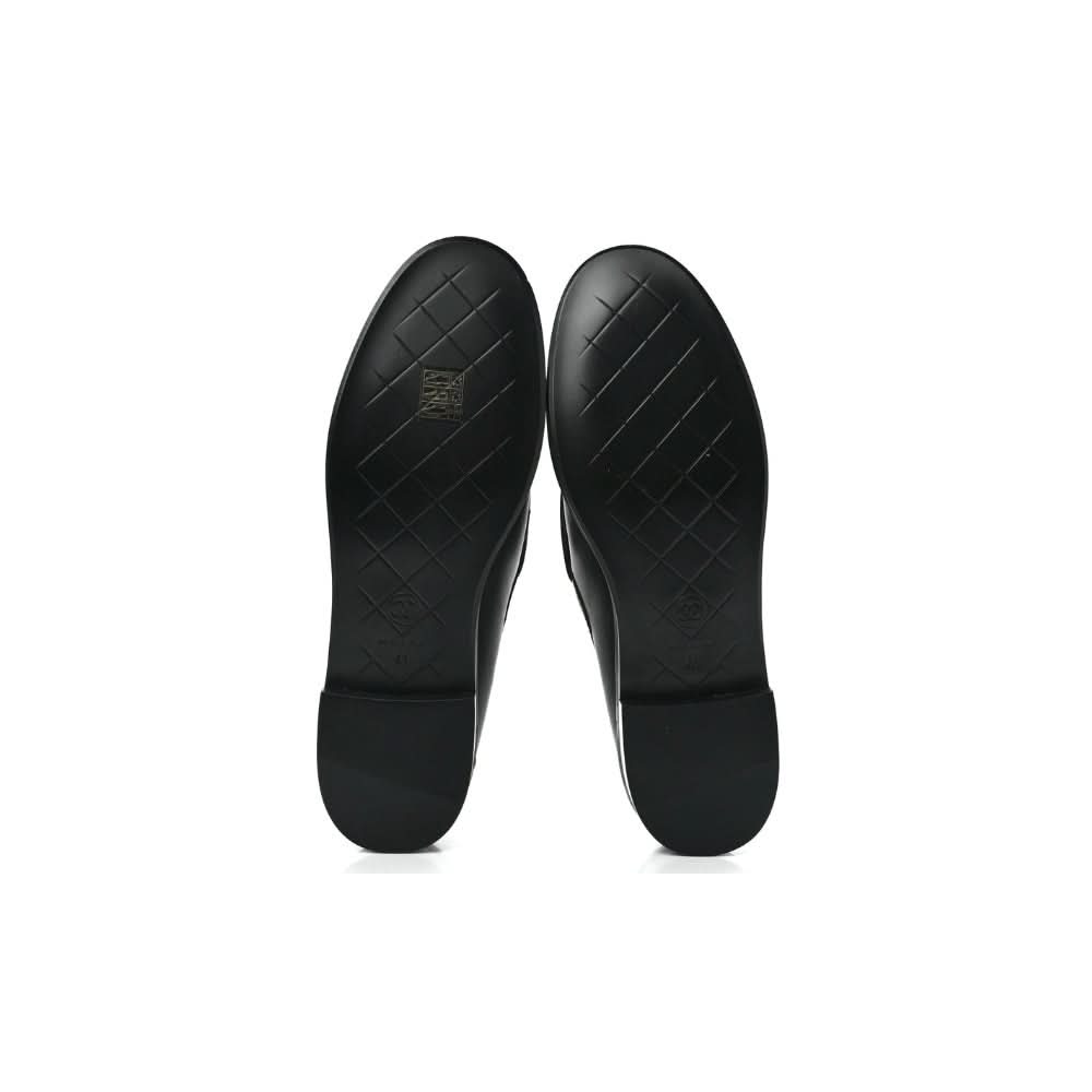 CHANEL Lambskin Quilted CC Turnlock Loafers 41 Black - kickpit