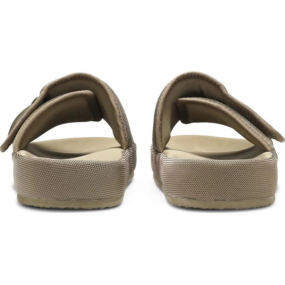 Yeezy Season 7 Fabric Slipper 'Sand' - kickpit