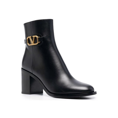 Valentino Garavani Vlogo plaque ankle boots - kickpit