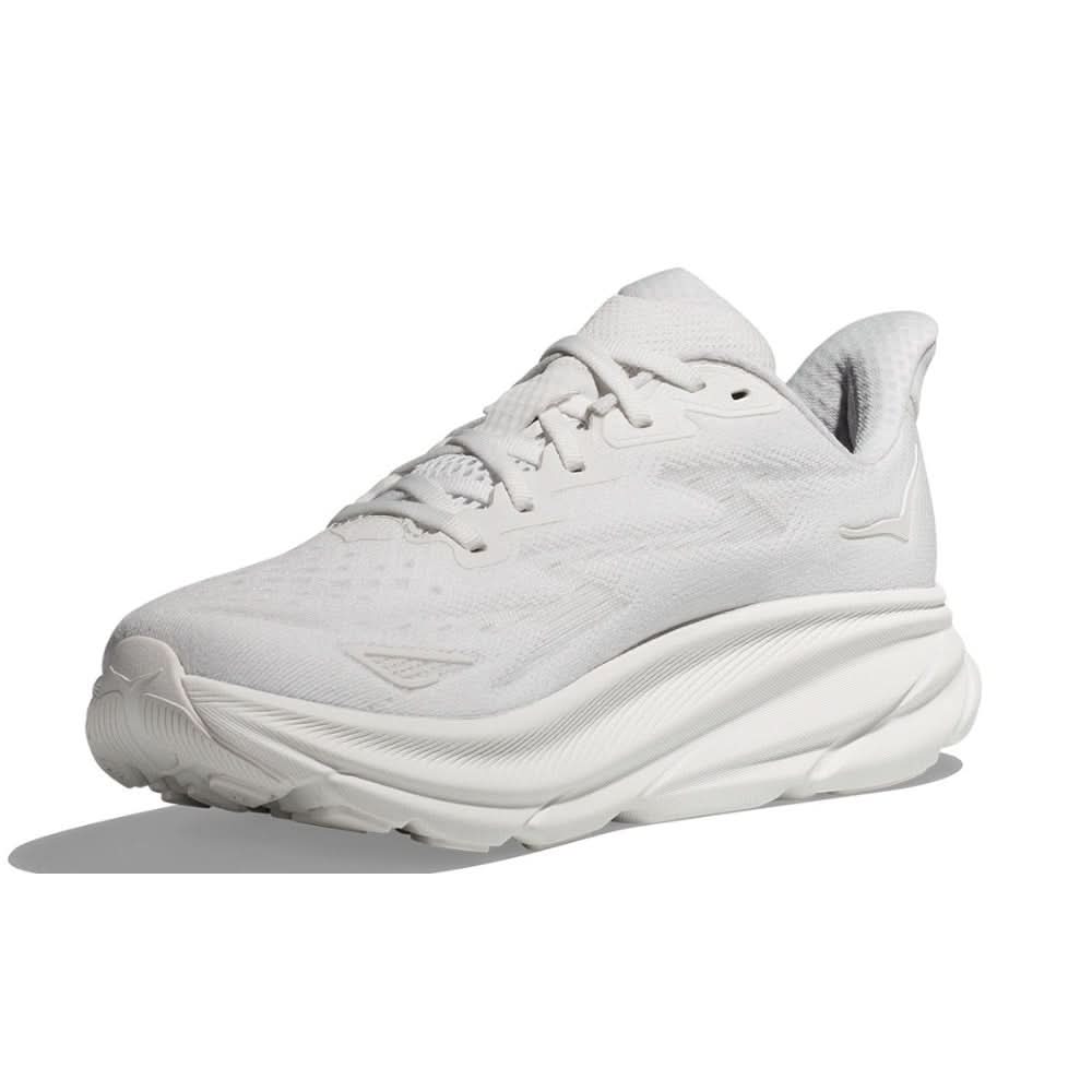 Hoka Clifton 9 'White' - kickpit