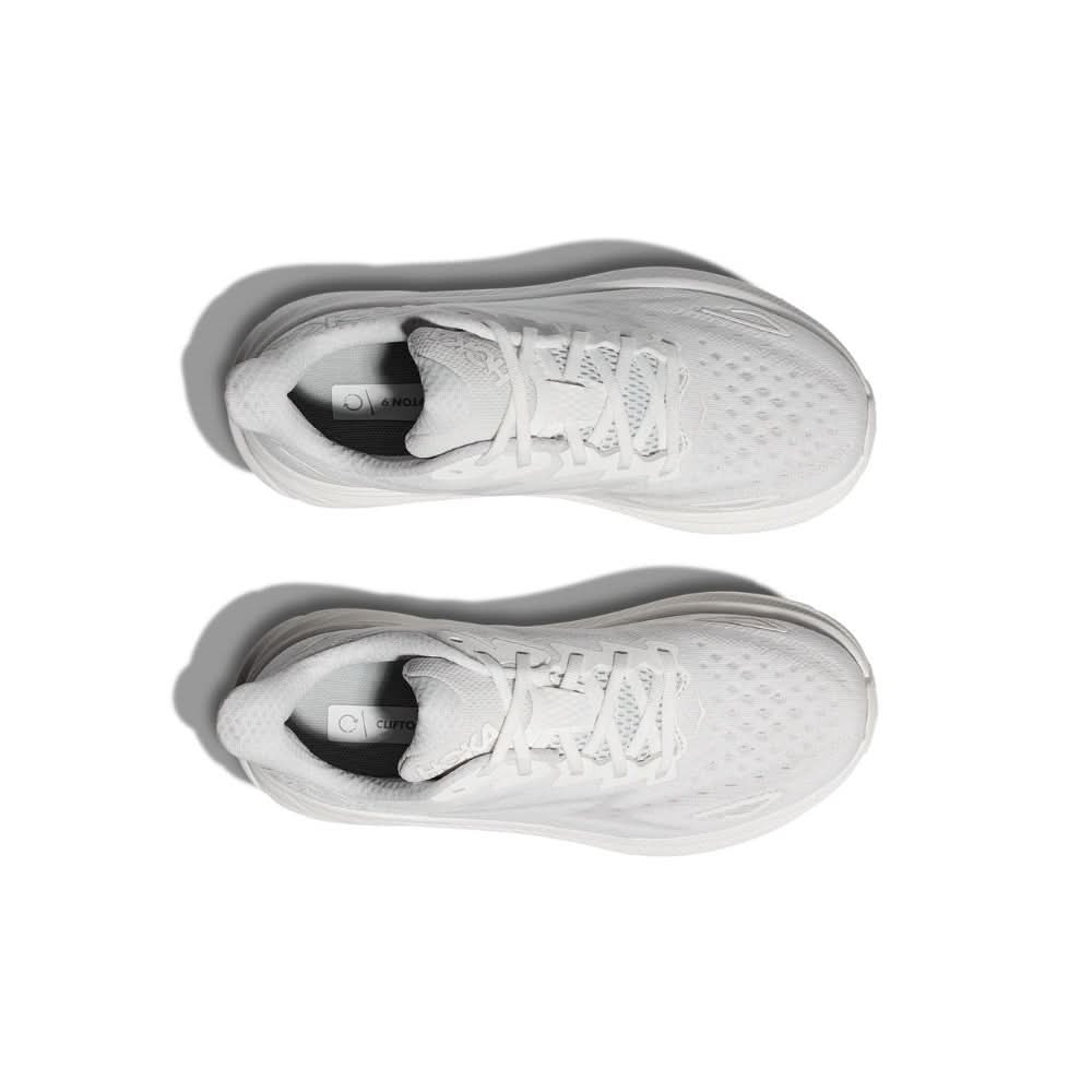 Hoka Clifton 9 'White' - kickpit
