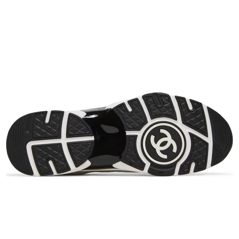 Chanel Sneaker 'White Black' - kickpit