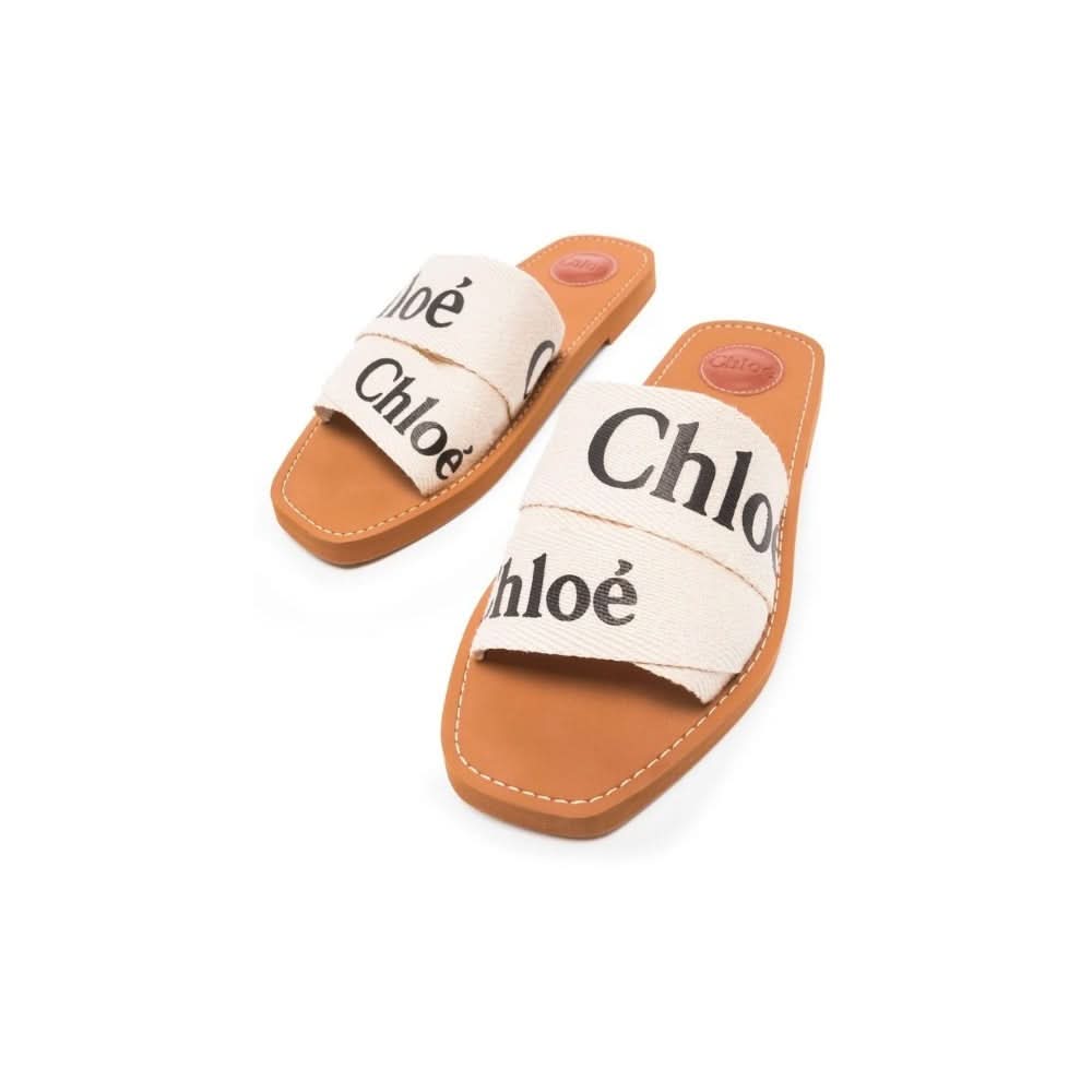 CHLOÉ Woody Slides Beige - kickpit