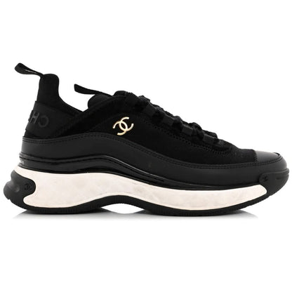 Chanel Velvet Calfskin & Mixed Fibers Sneaker 'Black' - kickpit