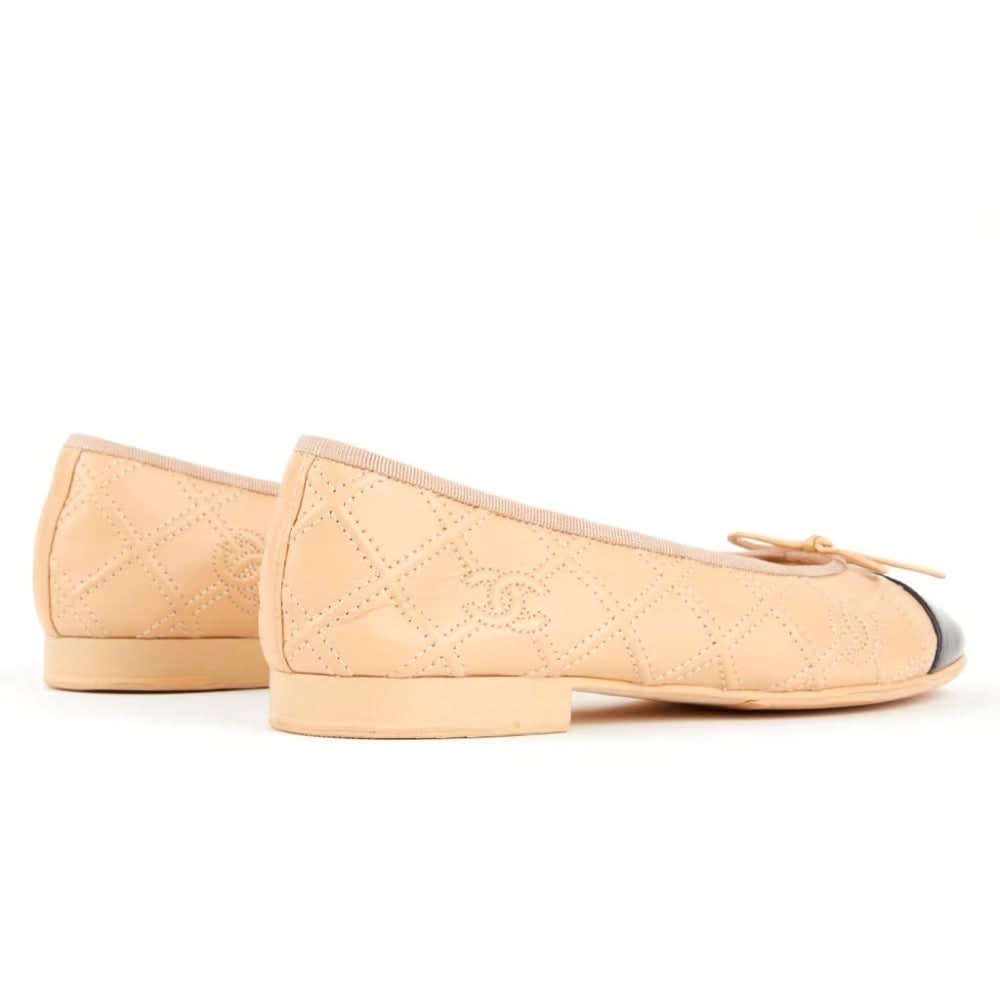 Chanel Leather ballet flats - kickpit
