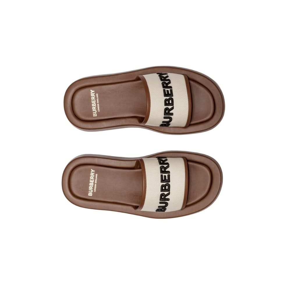 Burberry Buckingham Slide - kickpit